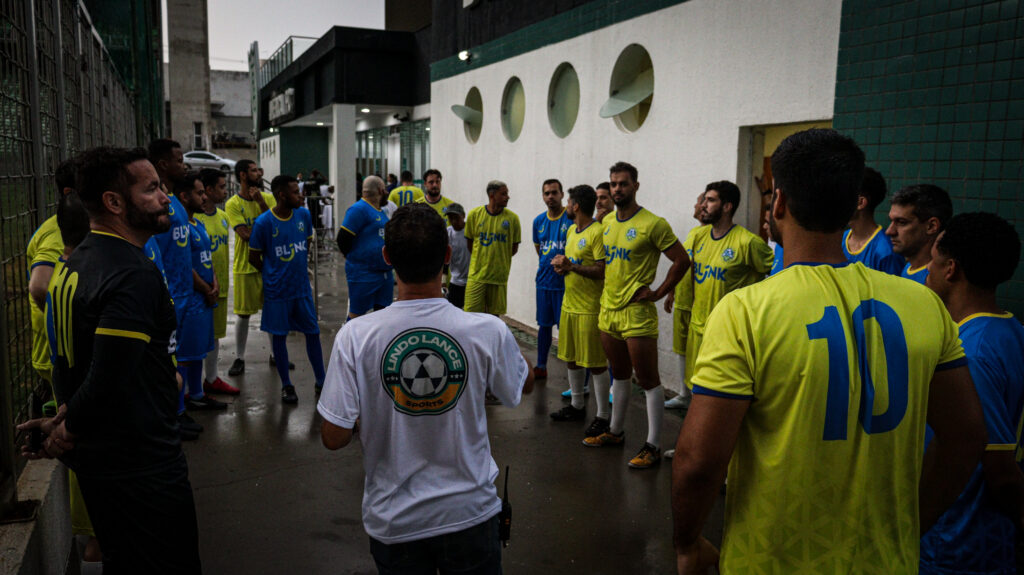 Equipe reunida antes da partida